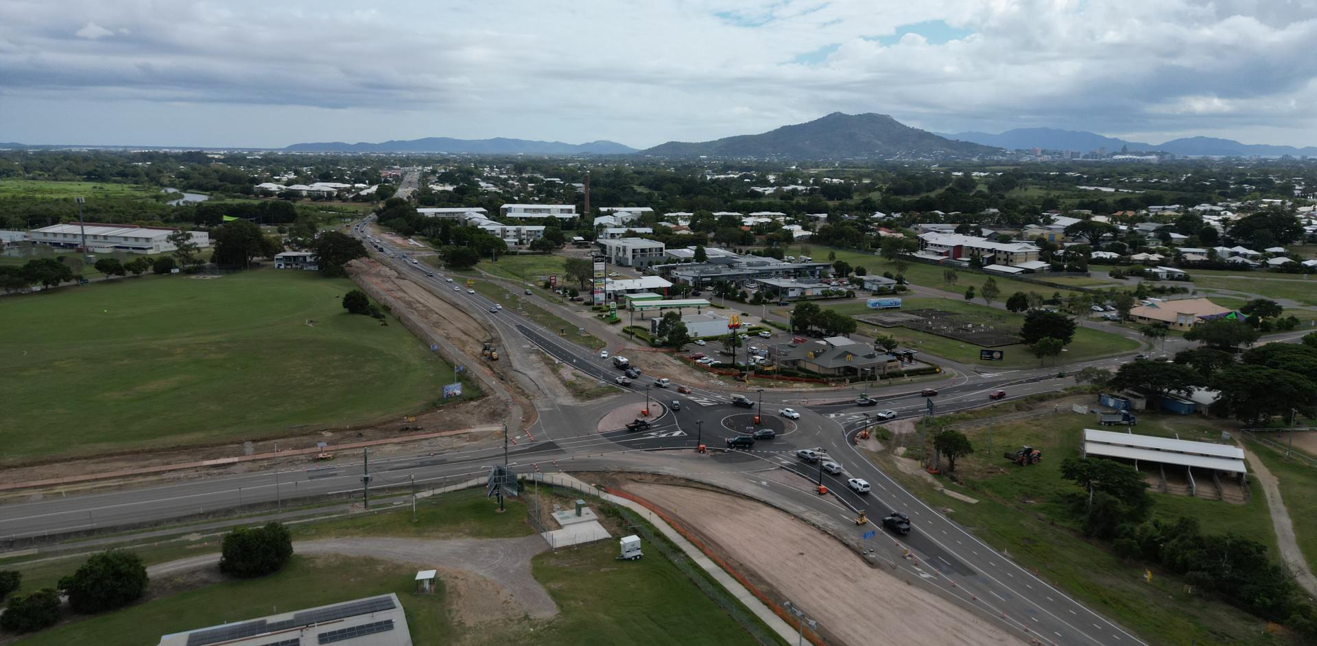 Townsville Connection Road Stage 2 & 4 image 1