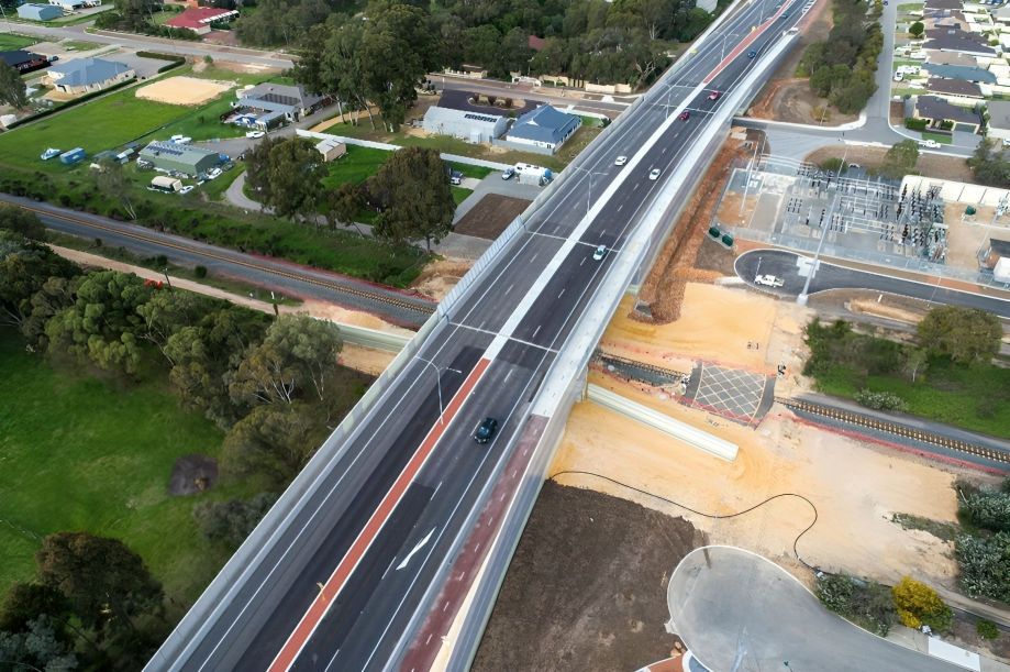 Thomas Road Over Rail | Bureau Veritas